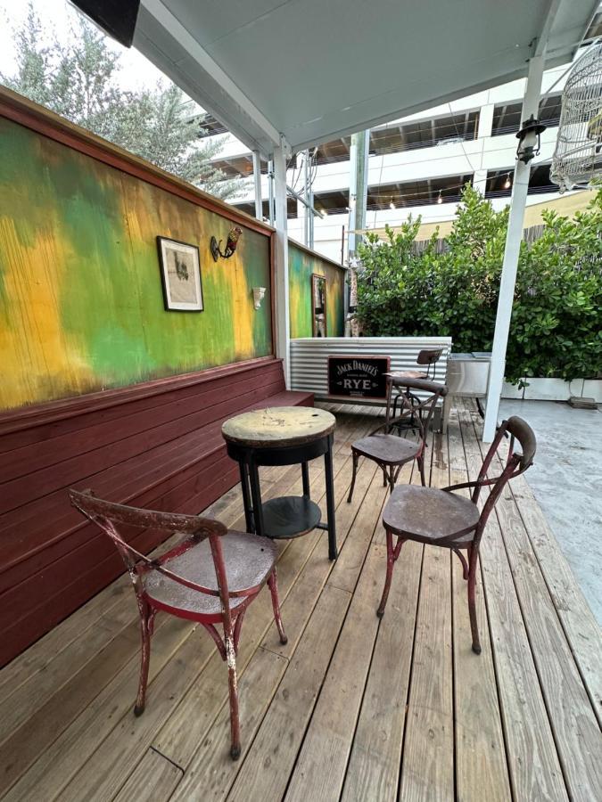 Oqp Vacations Vandrarhem Miami Exteriör bild