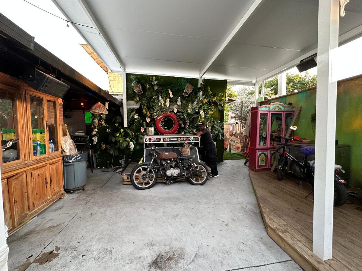 Oqp Vacations Vandrarhem Miami Exteriör bild